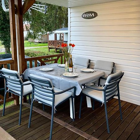 *Air-Conditioned* Mobilhome Near Europapark Boofzheim Exterior foto